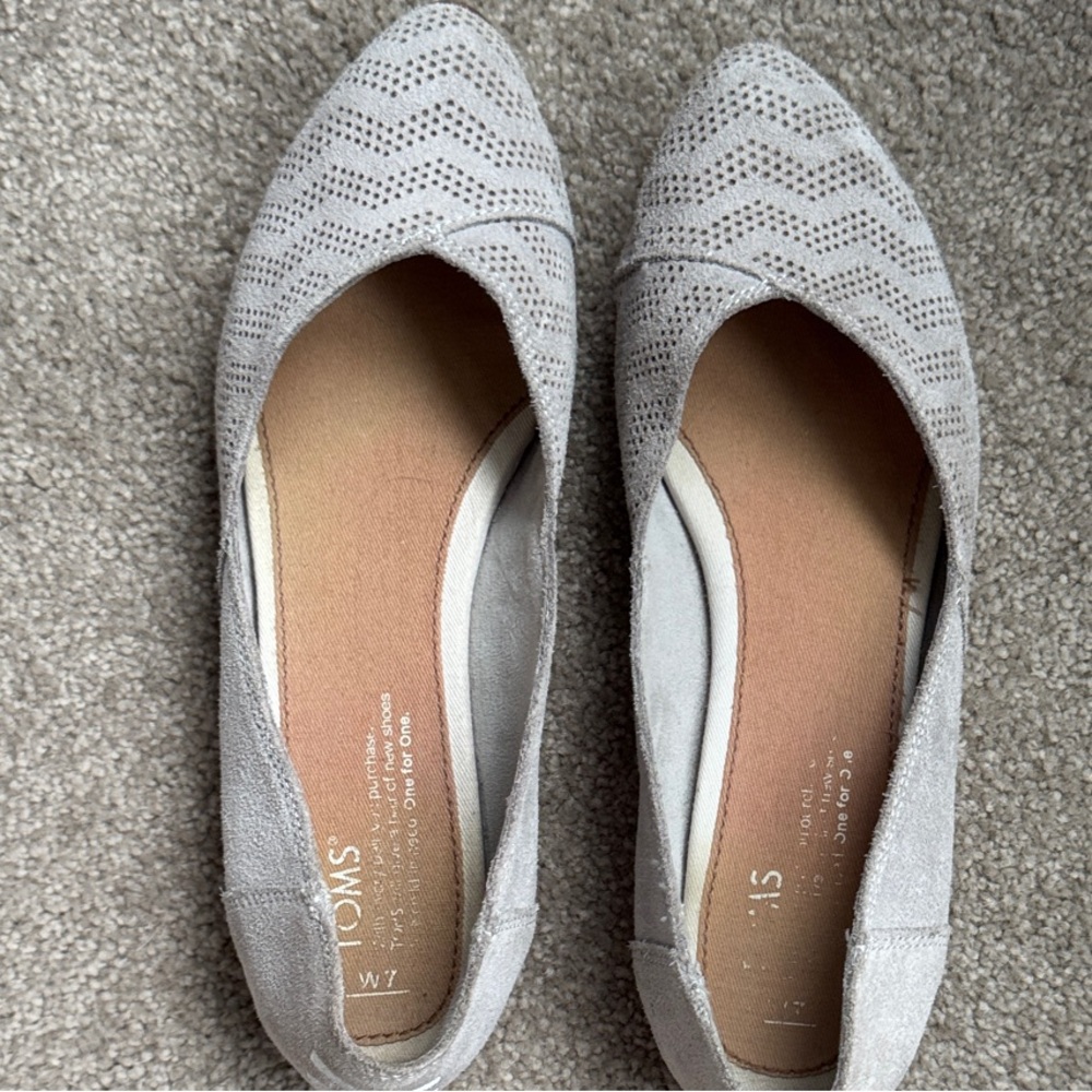 Toms Light Gray Women's Flats